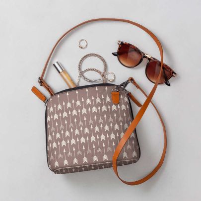 Arrows 3 - Trapeze Crossbody Bag