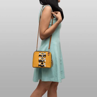 French Mustard Fashion - Trapeze Crossbody Bag