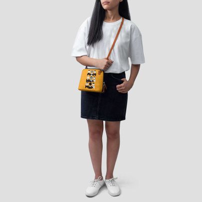 French Mustard Fashion - Trapeze Crossbody Bag