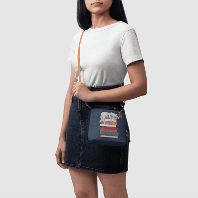 How To Chill Like A Cat - Trapeze Crossbody Bag
