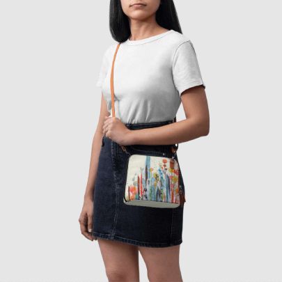 Petit Jardin 2 - Trapeze Crossbody Bag