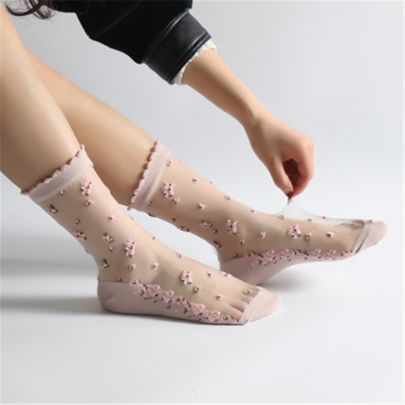 Sheer Floral Ankle Socks