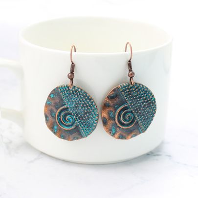 Vintage Charm Wavy Polka Earring