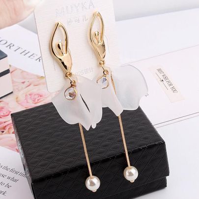 Ballet Dancing Girls Earring